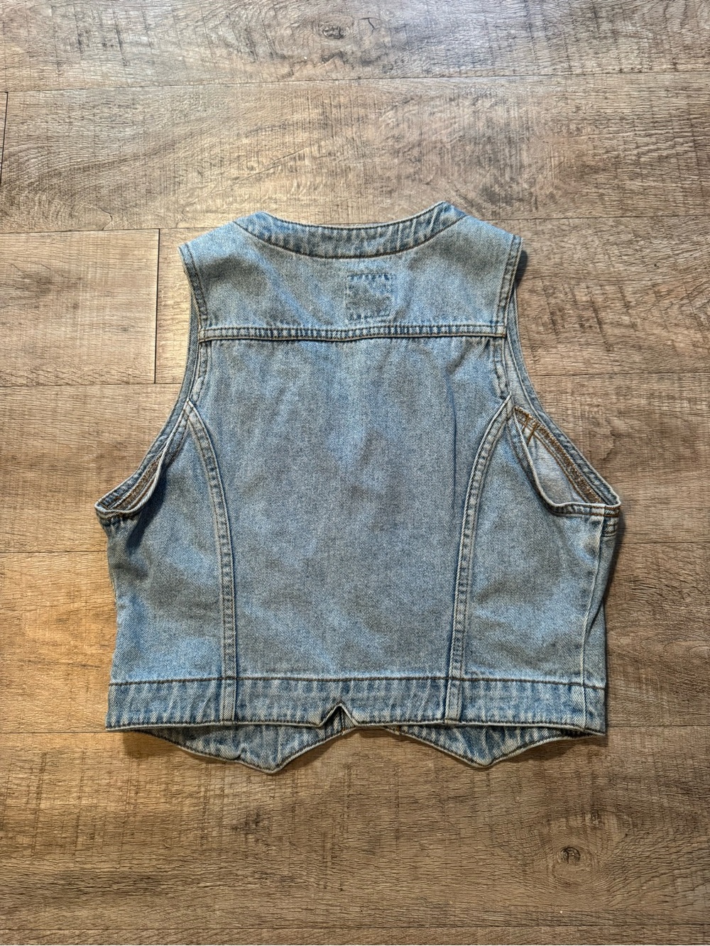 Denim Button-Front Vest - Light Blue - Picture 2 of 4